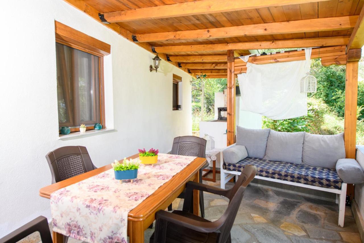 Villa Suzana Mikros Prinos Luaran gambar