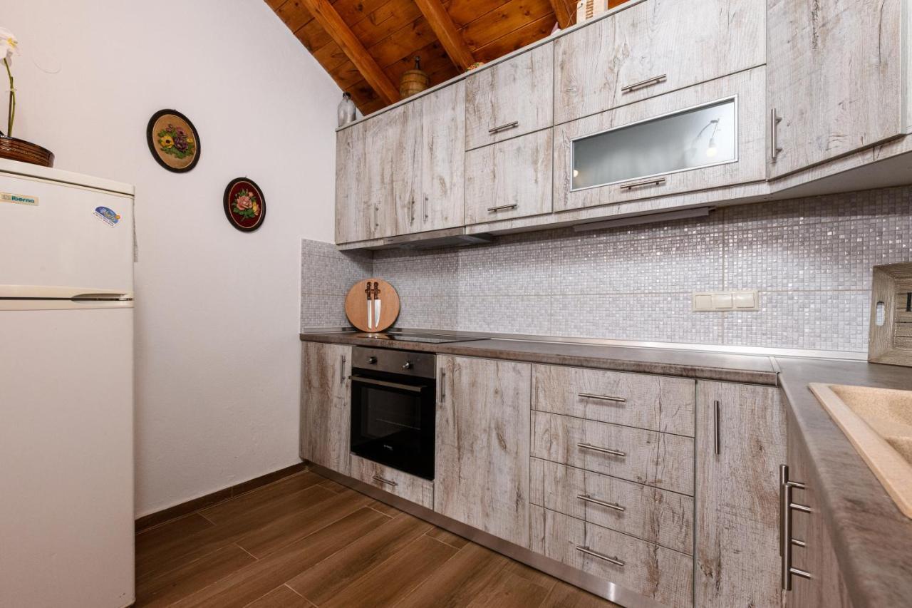 Villa Suzana Mikros Prinos Luaran gambar